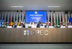 Conferencia de prensa de los representantes de la OPEP