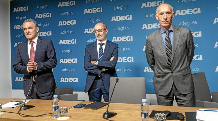 Adegiko arduradunak -Ayerza, Junkera eta Sasigain-, datuak aurkezteko atzo eman zuten prentsaurrekoan.