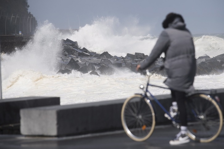 Uholdeak, lehorteak edo lurrikarak bezalako fenomeno naturaletan eragiten dituzten faktoreak aztertuko dituzte Bilbon.