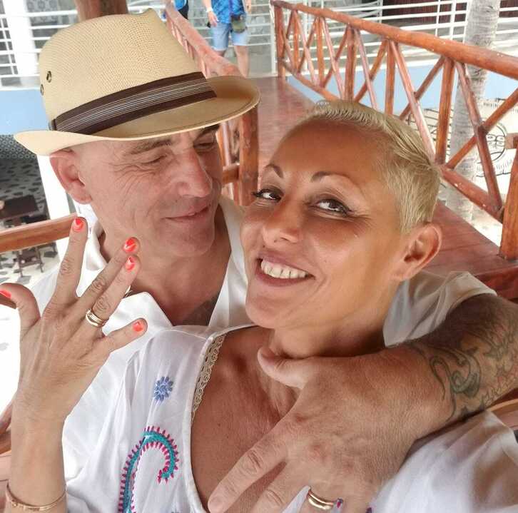 Michel Amado y Assya Madjour, en una imagen en sus redes sociales. 