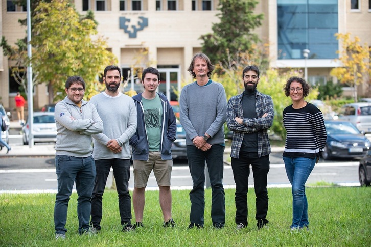 Deep Text proiektuan parte hartzen duten ikerlariak, irudian.