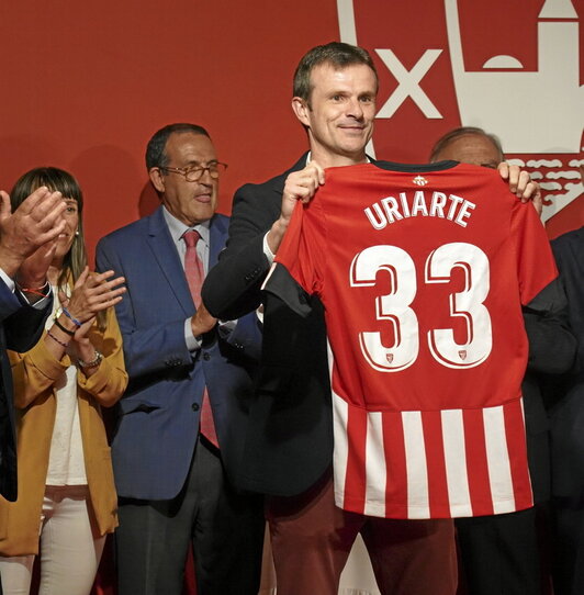 Acto de proclamación del nuevo presidente del Athletic, Jon Uriarte.