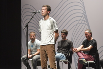 Aitor Bizkarrak irabazi du Lizarran jokatu den Bertsolari Txapelketa Nagusiaren saioa.