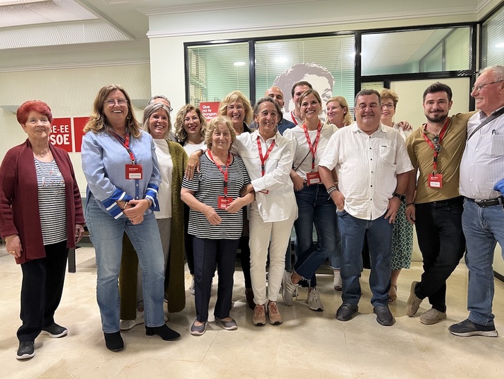 Marisol Garmendia esta tarde en la sede de Prim, con los miembros de su plancha.
