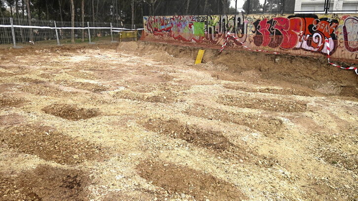 Tutera estuvo bajo dominio musulmán desde el siglo VIII hasta el año 1119. En la página anterior, algunas de las tumbas que forman parte de la necrópolis islámica de Tutera, que puede ser la más grande del norte de la Península Ibérica.