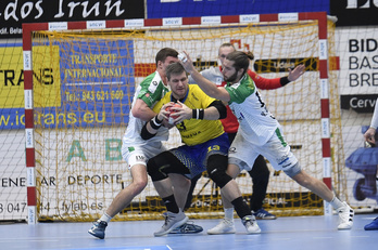 Bidasoa Irun eta Helvetia Anaitasunaren arteko Ligako derbi bat.