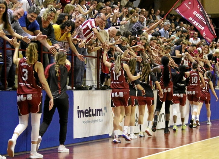 Zaleekin ospatu zuen Gernikak emaitza.