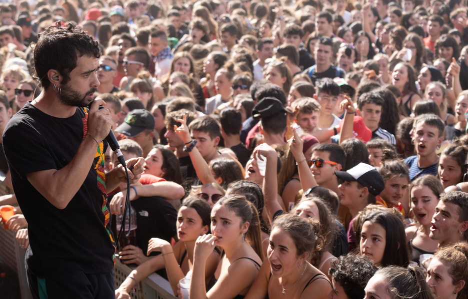 Ohi bezala, musikak eman dio festari indarra. Ohi bezala, musikak eman dio festari indarra.