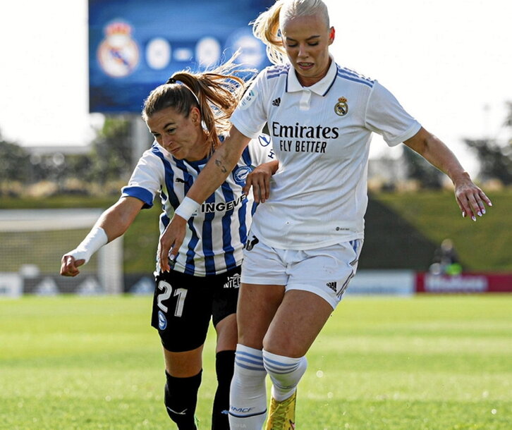 Morera persigue a Svava.