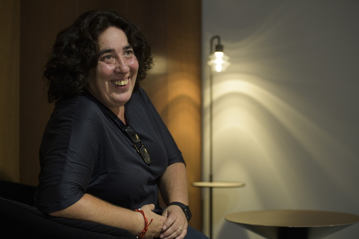 La cineasta vasca Arantxa Echevarría en su visita a Donostia.