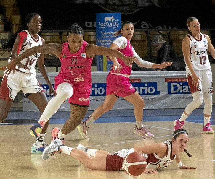 Araskik eraman du denboraldiko lehen derbia.