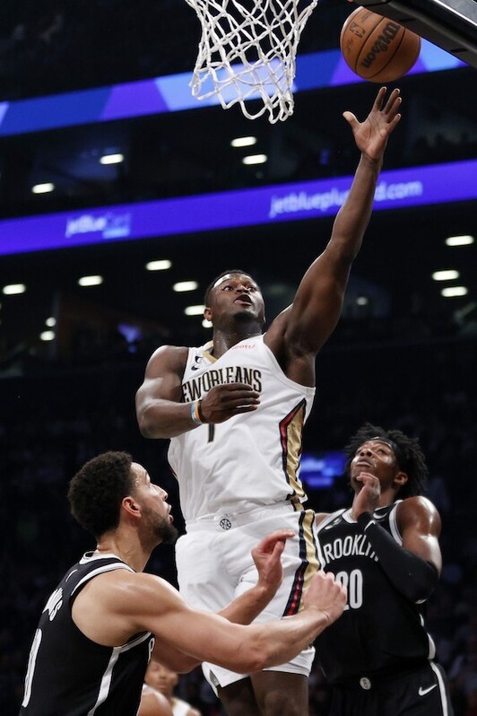 Zion Williamson ha vuelto 500 días después a la NBA anotando 25 puntos a los Nets.