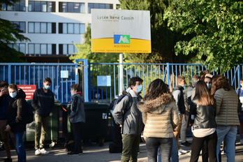 L'entrée du lycée Cassin à Bayonne.
