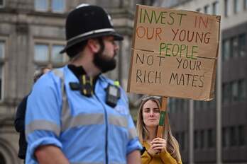 Protesta contra el ya retirado minipresupuesto de Liz Truss.