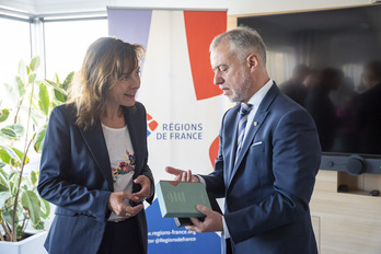 Urkullu se ha reunido en París con la presidenta de Régions de France.