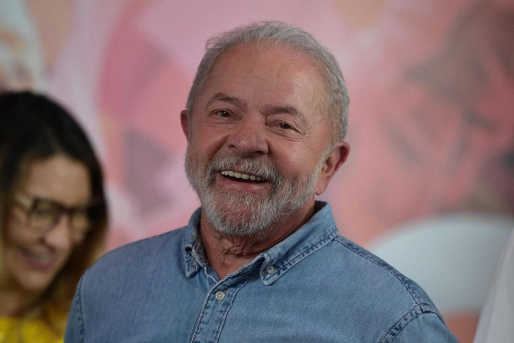 Lula se mide con Bolsonaro este domingo en el decisivo segundo asalto.