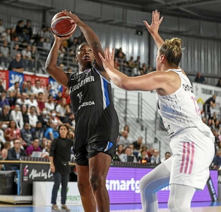 Coulibalyk jokatu ahal izan zuen atzo.