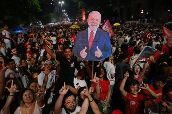 Partidarios de Lula festejan su victoria en Sao Paulo.
