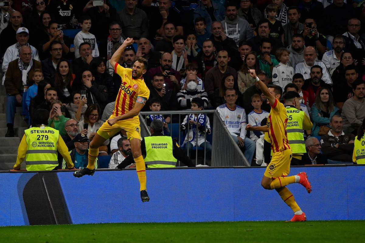 Stuani marcó de penalti el gol del empate para el Girona en el Bernabéu. (Pierre-Philippe MARCOU / AFP) Stuani marcó de penalti el gol del empate para el Girona en el Bernabéu. (Pierre-Philippe MARCOU / AFP)