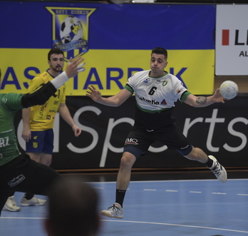 Ibai Meokik bi gol egin ditu Cangasen aurka. 