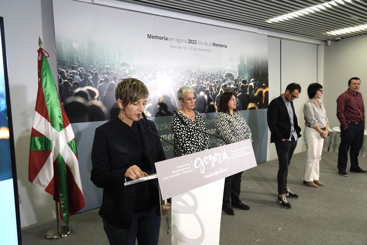 María Jauregi, junto al resto de integrantes del grupo formado por el Instituto Gogora. 