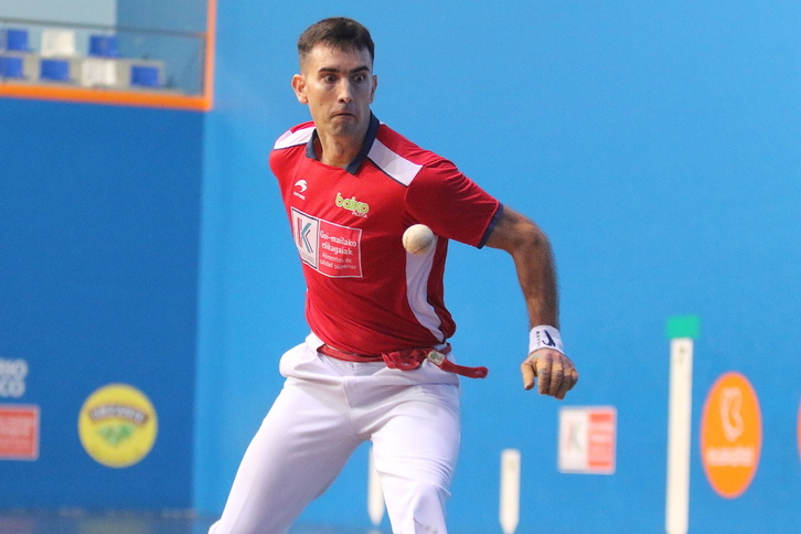 Mikel Urrutikoetxea seguirá dos años más en Baiko.