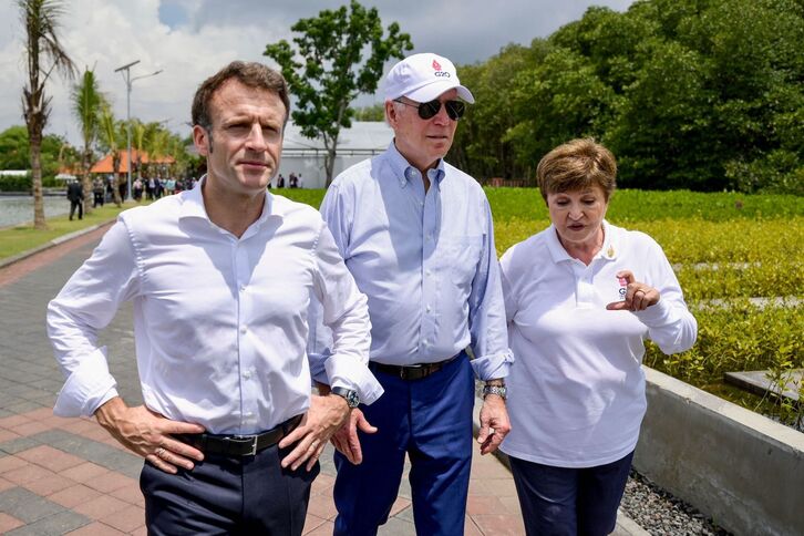 Emmanuel Macron y Joe Biden charlan en Bali con Kristalina Georgieva, directora gerente del FMI. 