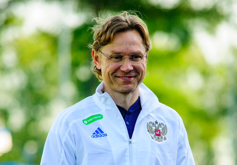 Karpin es seleccionador de Rusia desde la pasada Eurocopa. (@TeamRussia)