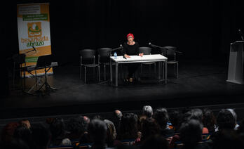 La consejera de Salud de Nafarroa, en la presentación de esta iniciativa sobre el suicidio.