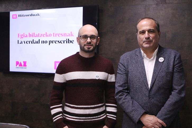 Eneko Calle y Agus Hernán, en la presentación de las jornadas internacionales sobre el derecho a conocer la verdad.