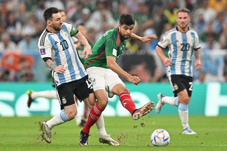 Messi apenas ha podido entrar en juego en el primer tiempo.