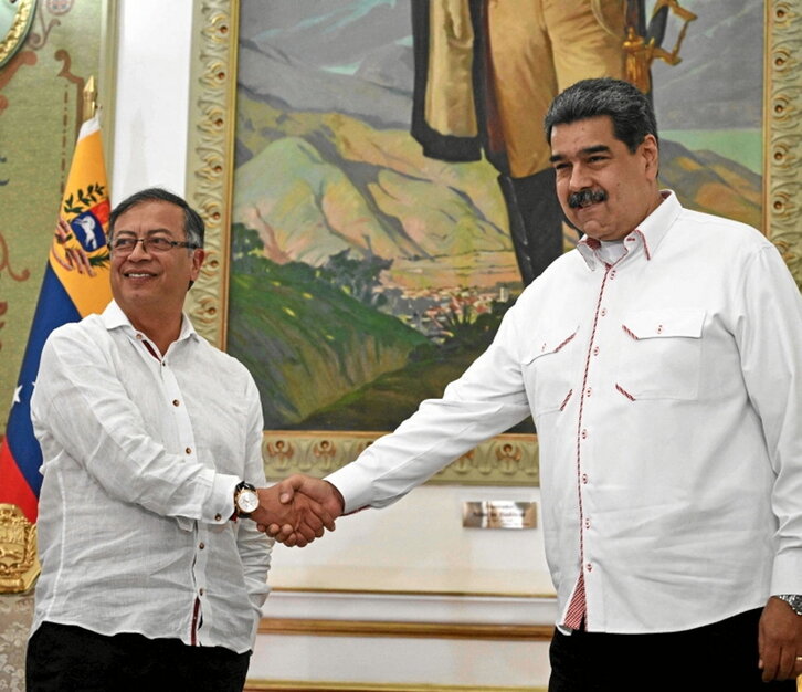 Petro kolonbiarra eta Maduro venezuelarra..