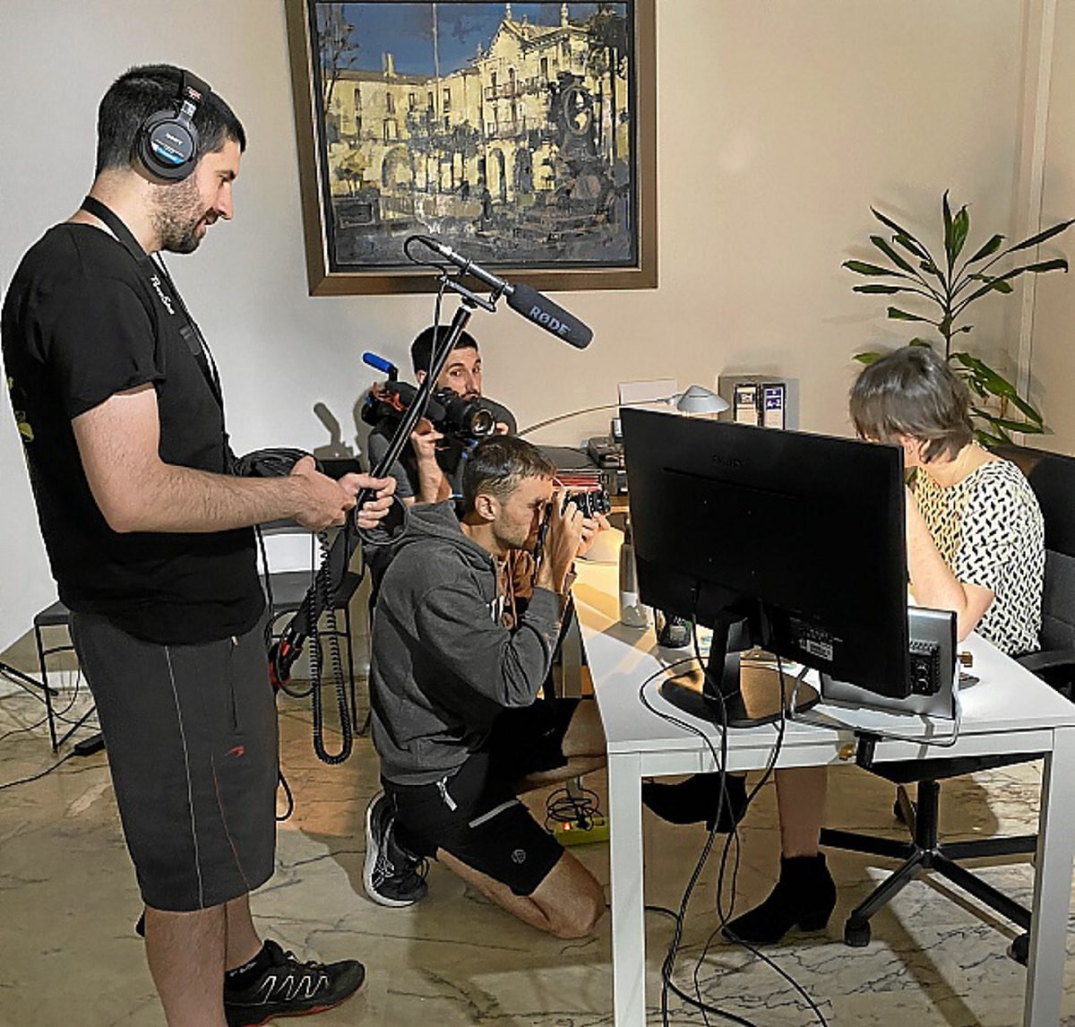 Herritar askoren laguntza eta parte hartzea izan dute proiektuan. Denak borondatez aritu dira. (ANTIXENA GAZTETXEA)