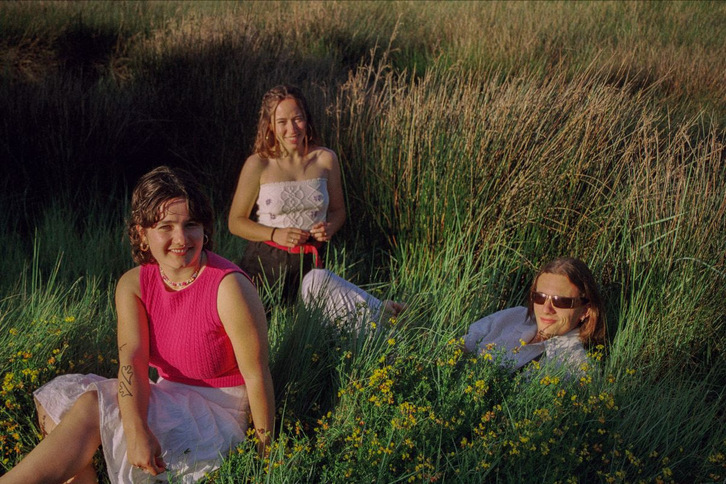 Malentxo Zeberio, Maitane Iruiñ eta Mattin Zeberio dira MIrua osatzen dutenak.