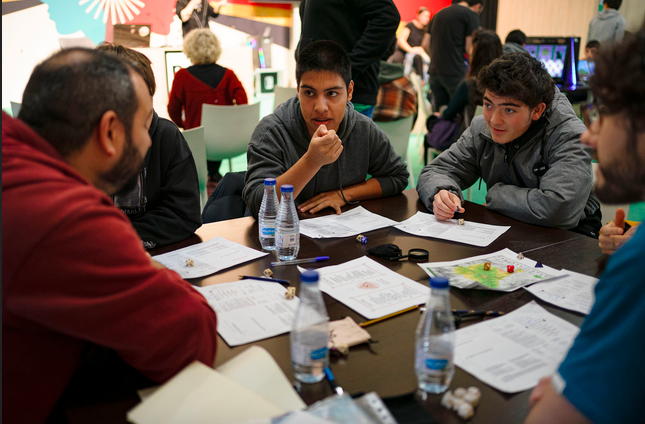 Rol jokoetan ere aritu dira bertaratutakoak. (Aritz LOIOLA | FOKU)