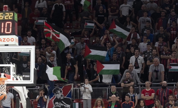 El público está volviendo a llenar las gradas del Buesa Arena.