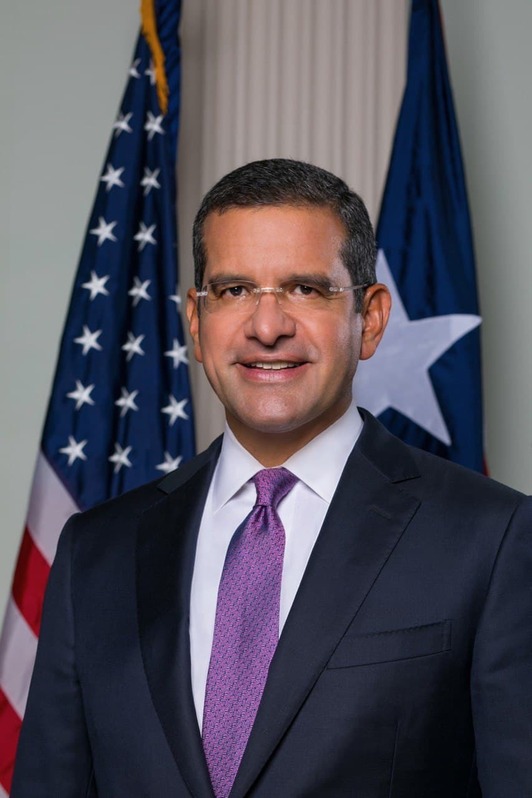 Pedro Pierluisi, gobernador de Puerto Rico, habla de «día histórico».