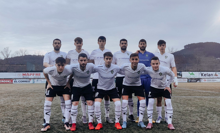 Gernikaren hamaikakoa Urbietan jokatutako liga partida batean. (@GernikaClub)