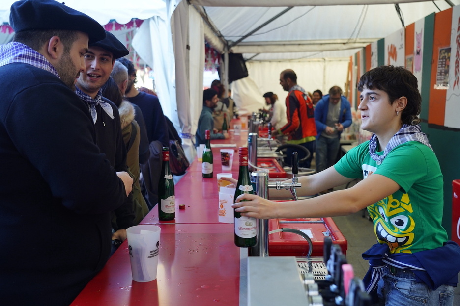 La sidra tampoco podía faltar.