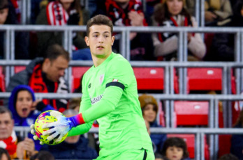 Julen Agirrezabala hamaikakoan sartu da Kopako bi kanporaketetan.