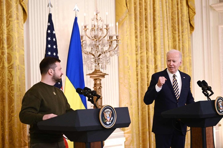 Zelenski eta Biden, Etxe Zurian eginiko bileraren ostean. 