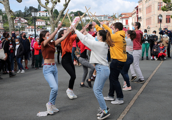 Déjà lourdement impacté par les restrictions sanitaires durant la pandémie de Covid-19, le monde du spectacle s’inquiète désormais de la politique culturelle de l’anglo. (Archive)