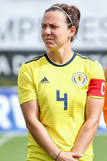 Rachel Corsie Eskoziak eta Islandiak 2019an jokatutako partida batean