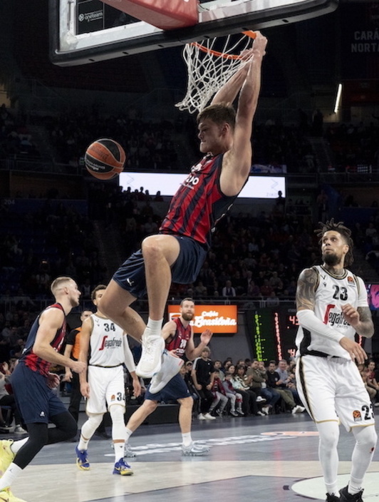 A día de hoy, no parece haber rival que se le pueda resistir a Saski Baskonia.