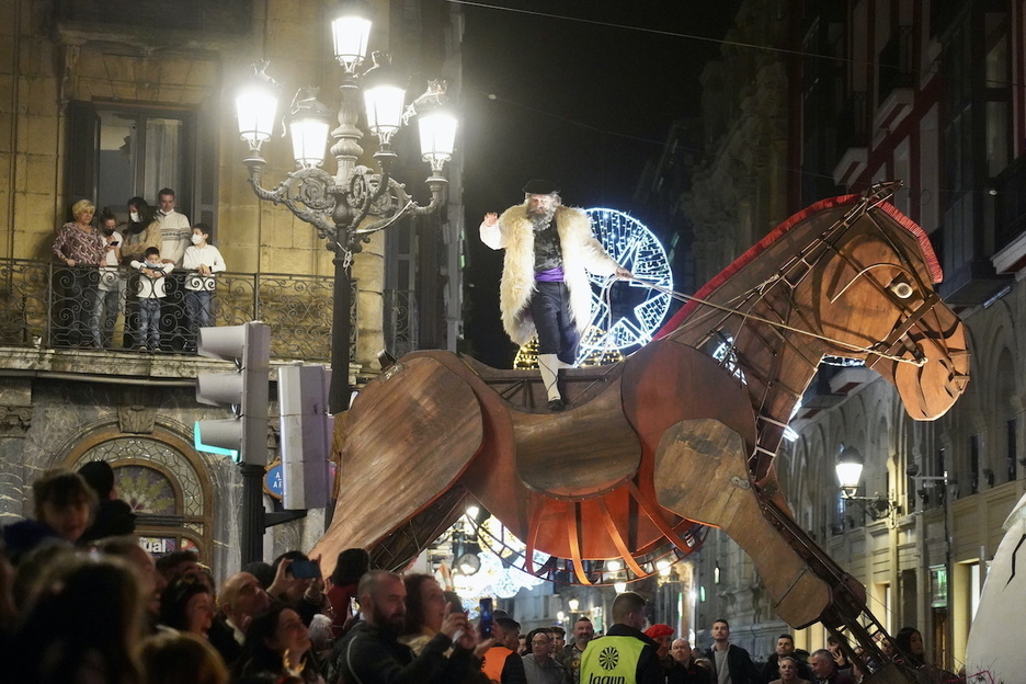 Jende ugari zeukaten zain Arriagan.