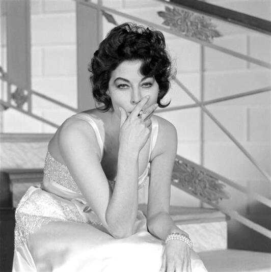 Ava Gardner, la leyenda entre bocanadas de humo.