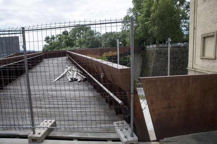 Reprueban a Maya por su gestión de la pasarela del Labrit.