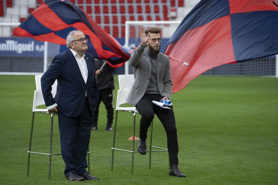 Despedida de Roberto Torres en El Sadar Despedida de Roberto Torres en El Sadar