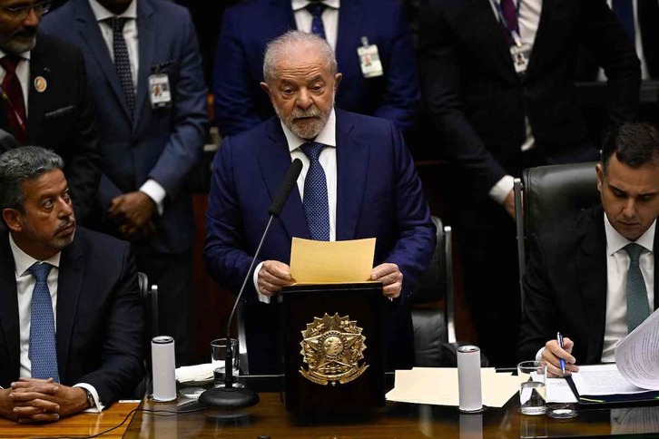 Luiz Inácio Lula da Silva ha ofrecido su primer discurso después de jurar como presidente.