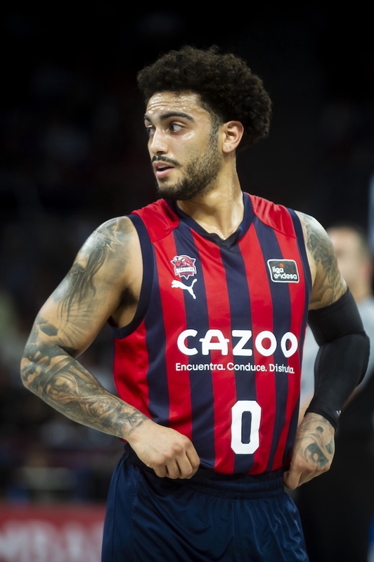 Markus Howard, un monumento al triple.